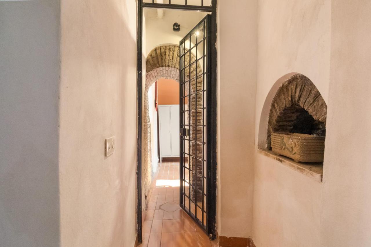 Pellegrino 113 Apartment Rome Bagian luar foto